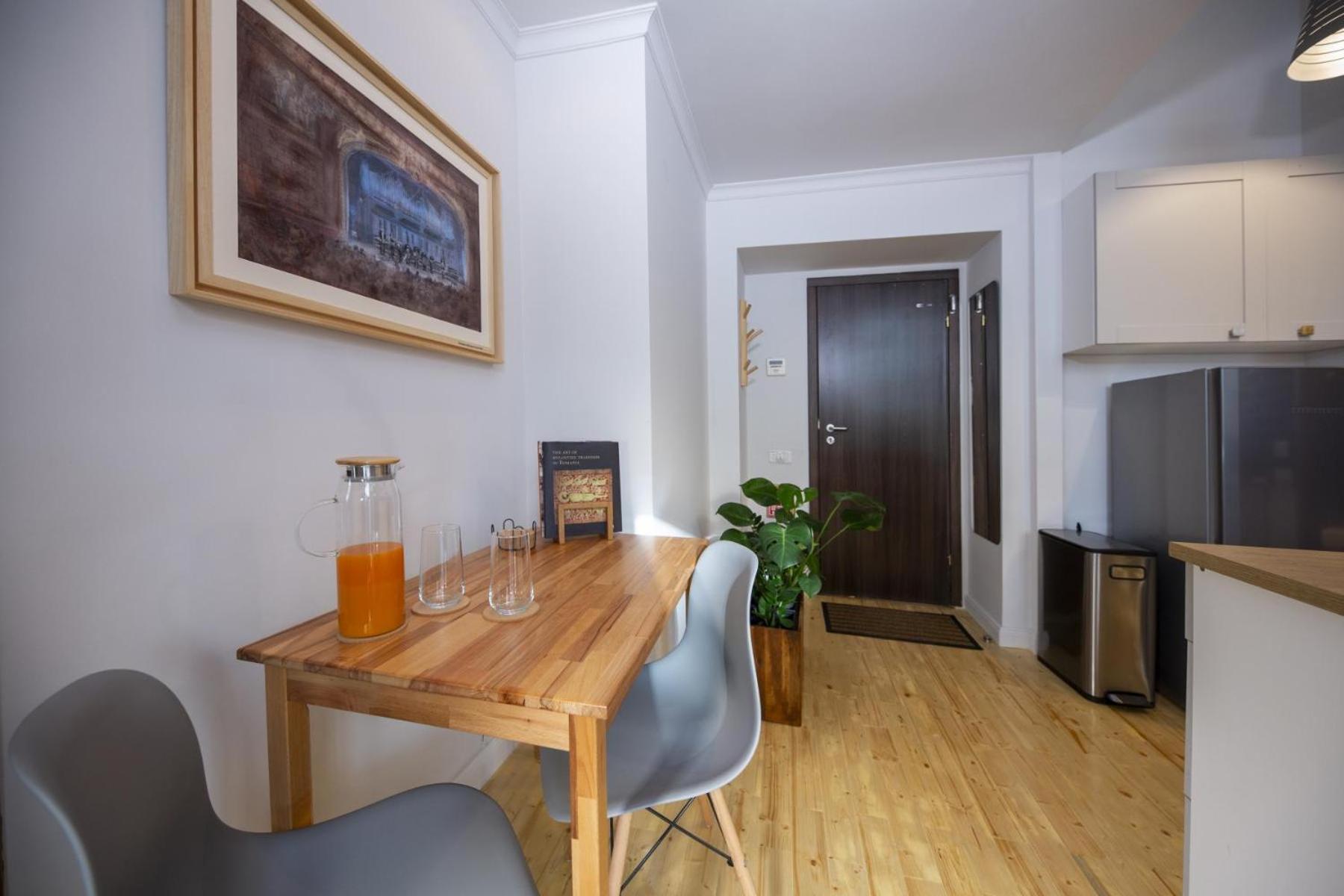 Athenaeum Spacious& Cozy 1Br Prime Location W Balcony Bucarest Esterno foto