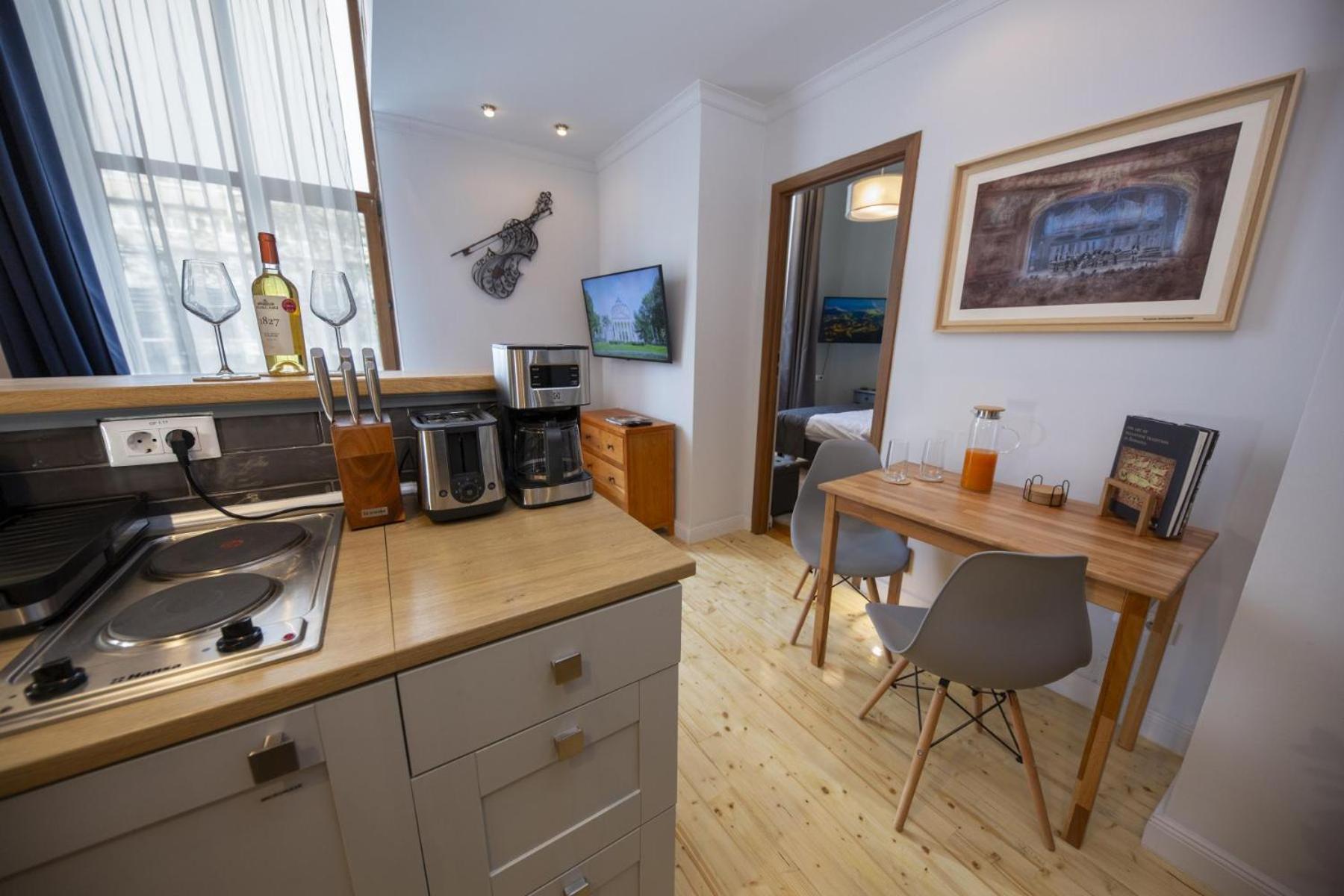 Athenaeum Spacious& Cozy 1Br Prime Location W Balcony Bucarest Esterno foto