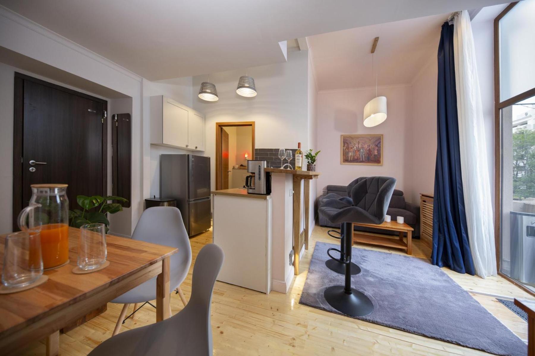 Athenaeum Spacious& Cozy 1Br Prime Location W Balcony Bucarest Esterno foto